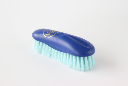 HB face brush display