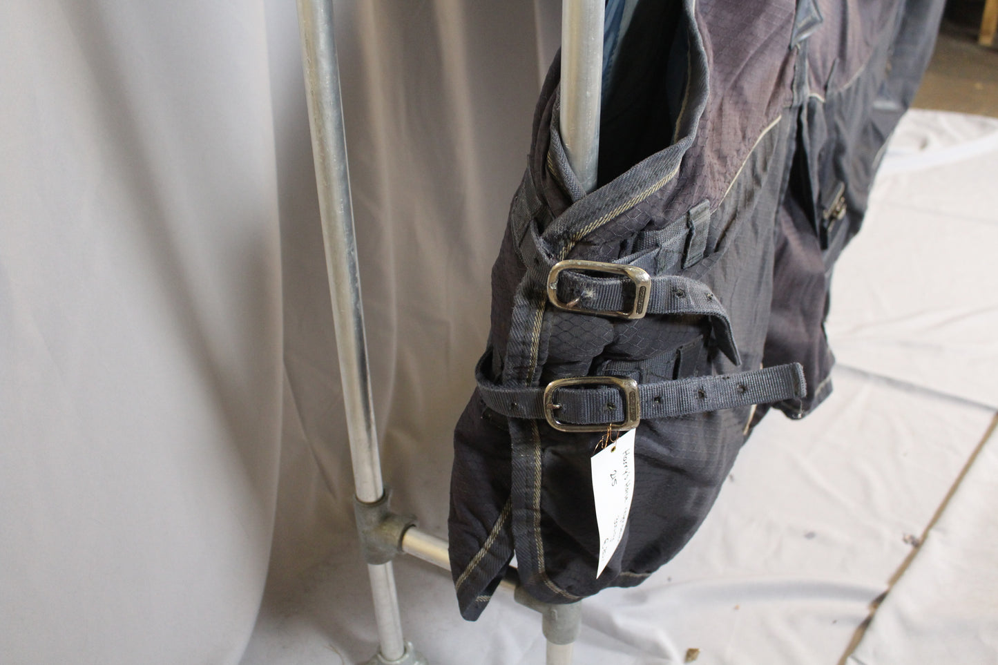 Eco Measure Harry's Horse regendeken in maat 215cm