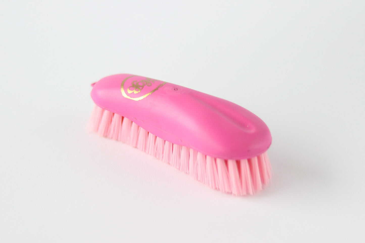 HB face brush display
