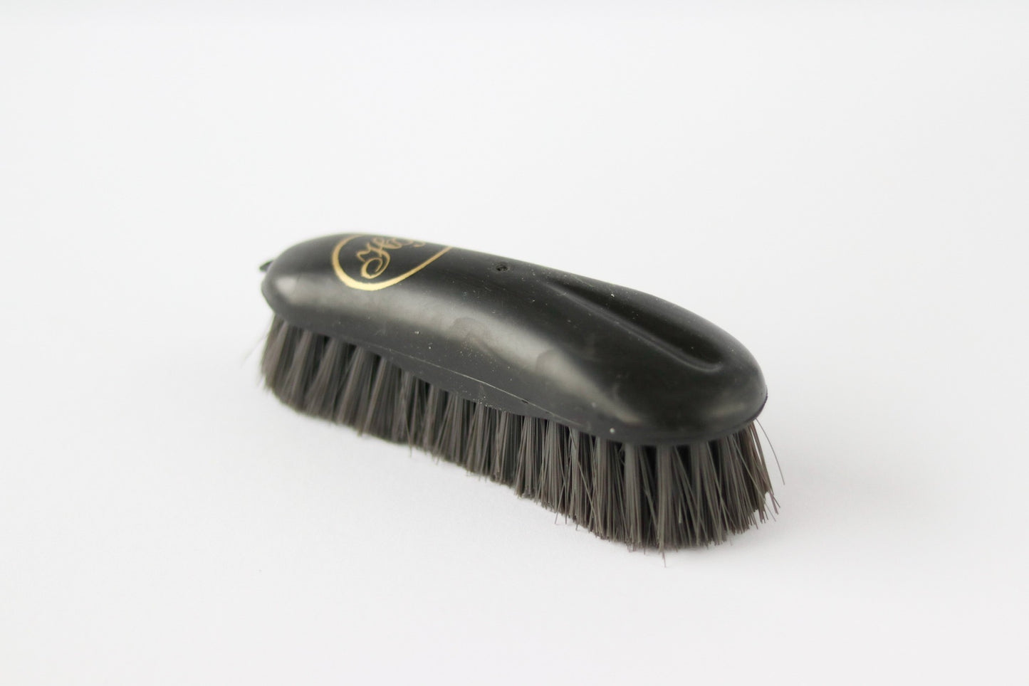 HB face brush display